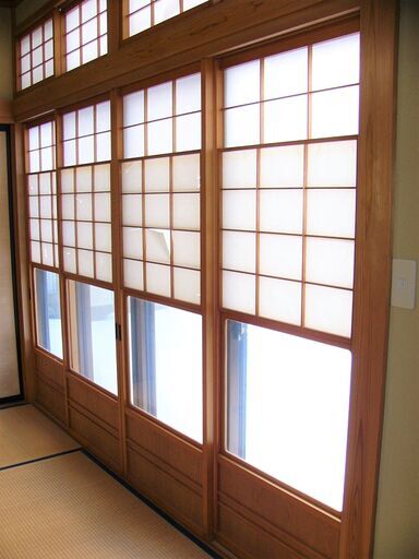 値下げしました 中古 引取り対応 腰付あらま雪見障子4枚組 W670mm H1800mm D33mm Mr Kojiro 酒田のその他の中古あげます 譲ります ジモティーで不用品の処分