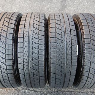 Ｅｘｃｅｅｄｅｒ　１４インチ　溝たっぷりスタッドレス　フリード、ノート