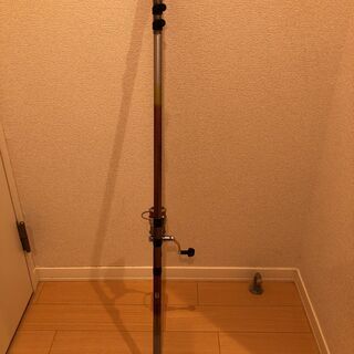 Shimanoの磯竿(530cm)とDaiwaのリールセット