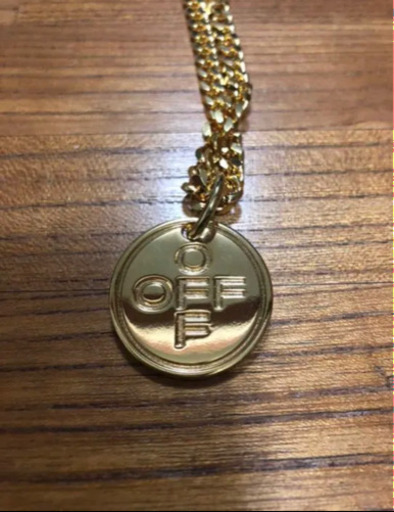 off-whiteネックレス Off-White ロゴ ネックレス | ゴールドトーン