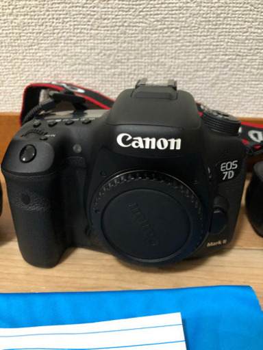 Canon EOS 7D MARK2(G) EFS18-135 IS USM レンズキット W-E1