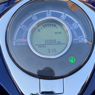 新古・美品】ホンダ スーパーカブC125 JA48 ボディカラーブルー 赤