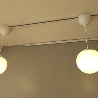 Ikea Fado ファード ペンダントランプ ホワイトcm 2台 もこ 中央の照明器具の中古あげます 譲ります ジモティーで不用品の処分