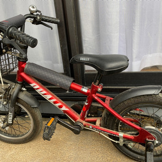 補助輪付き　子供自転車