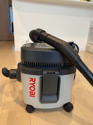 美品！RYOBI リョービ 乾湿両用集じん機