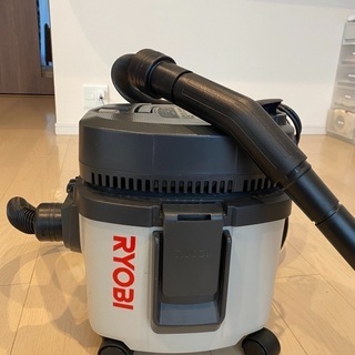 美品！RYOBI リョービ 乾湿両用集じん機