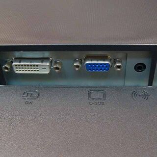 ☆ 22インチワイド液晶モニター☆スピーカー内蔵☆シリアルナンバー