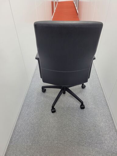 Steelcase/スチールケース アプトEXシリーズ  高級革張りの役員チェアハイバックチェア【定価91,850円】 -#2022