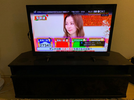 32型液晶テレビ