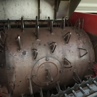 コンバイン安価でお譲りします。