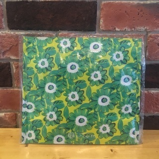 紙袋　フローラル　花柄　緑
