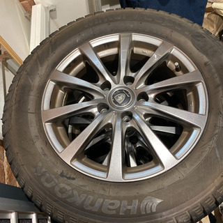 【緊急値下げ‼️】スタッドレスタイヤ　ハンコック　　収納ラック付！！