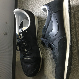 【無料】NIKEスニーカー