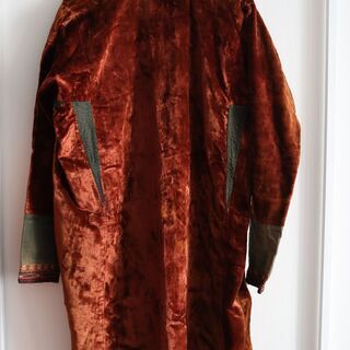 100年以上前のクルドの民族衣装 100年以上前のクルドの民族衣装