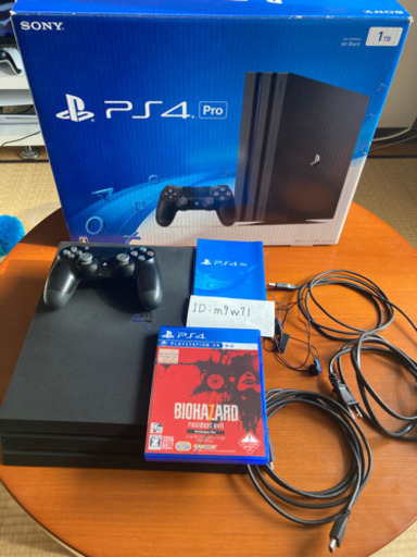 PS4 Pro JET BLACK、バイオ7グロテクスver.付き