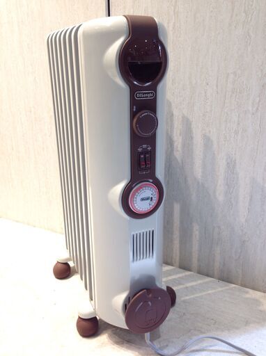 ★2784★DeLonghi　デロンギ　オイルヒーター　JR0812-BR　8~10畳　暖房器具 ホワイト+ブラウン