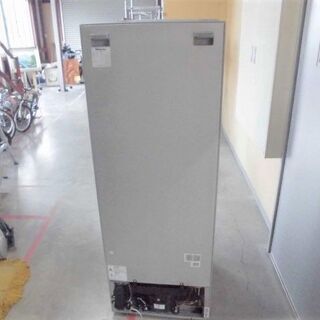 冷蔵庫 227L Hisense 2017年製 200Lクラス HR-B2301 ハイセンス 2ドア