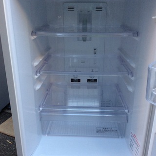 【RKGRE-535】特価！三菱/146L 2ドア冷凍冷蔵庫/MR-P15Z-S/中古品/2016年製/当社より近隣無料配達！
