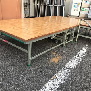 商談中【愛品館八千代店】ポータブルステージ ステップ付【愛八LS】