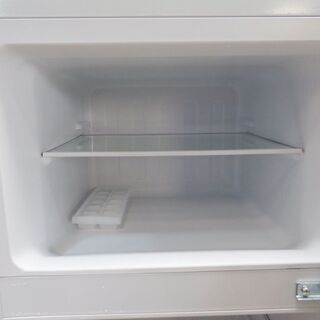 キッチン家電 配達設置無料！2019年製 130L ホワイトカラー 冷蔵庫 LL09