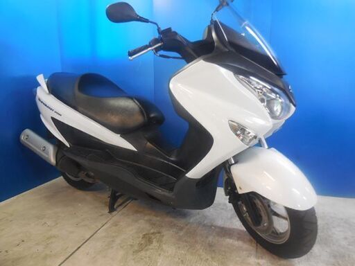 SUZUKI バーグマン200 白 格安配送キャンペーン 期間限定 諸経費０円 始動確認済み 自賠責保険加入で乗れる 即納車有り 横浜 都筑 宮前