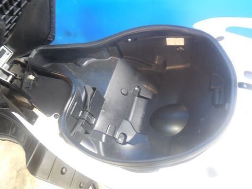 SUZUKI バーグマン200 白 格安配送キャンペーン 期間限定 諸経費0円