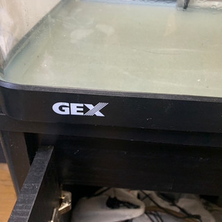 GEX ガラス水槽セット　台付き　手前フレーム無し！