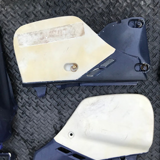 値下げ！ホンダ　ＣＲＭ２５０　外装セット　ジャンク
