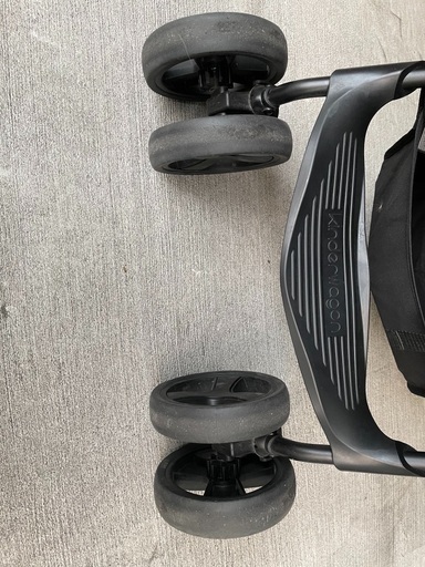 キンダーワゴン 東銀座〜横浜間で引き渡し