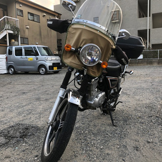 GN125 5400キロ　自賠責付き　リアボックス