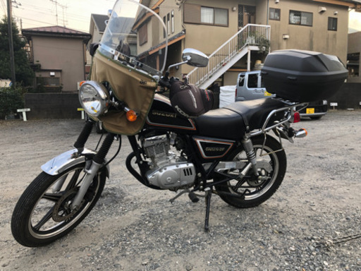 GN125 5400キロ　自賠責付き　リアボックス