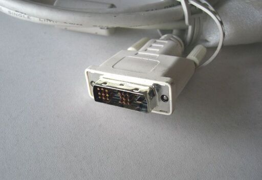値下げ ディスプレイ接続ケーブル Dvi D Dvi D 18pin新品 トシ 平塚の周辺機器の中古あげます 譲ります ジモティーで不用品の処分