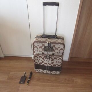 COACH(コーチ)2輪のキャリーバッグ/スーツケース(使用品)