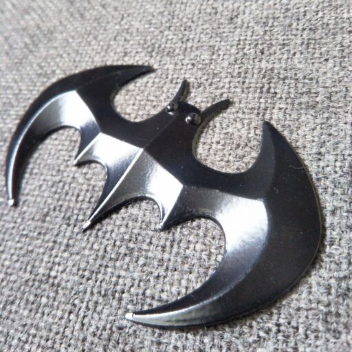 バットマン Batmanメタルエンブレムブラック けいた 飯山満の外装 車外用品の中古あげます 譲ります ジモティーで不用品の処分