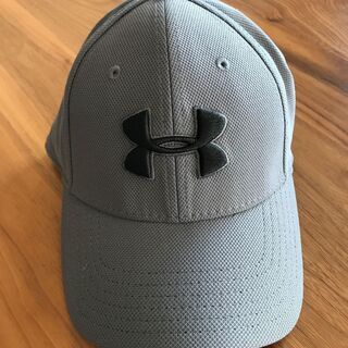 【未使用】 UNDER ARMOUR アンダーアーマー　帽子とバ...