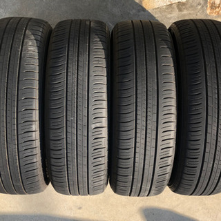 ダンロップ　エナセーブ　EC300+ 195/60R16 89Hの中古美品です（2020年製4本）