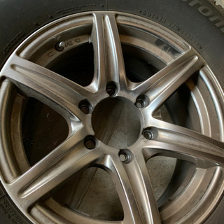 4本中古スタッドレス265/70R16ブリザック　パジェロ、サーフなどに希少！