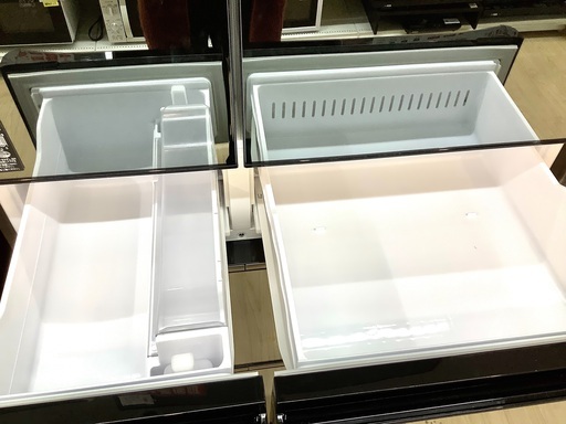 安心の1年保証付！2017年製 HITACHI(日立)の6ドア冷蔵庫「R-WX7400G」