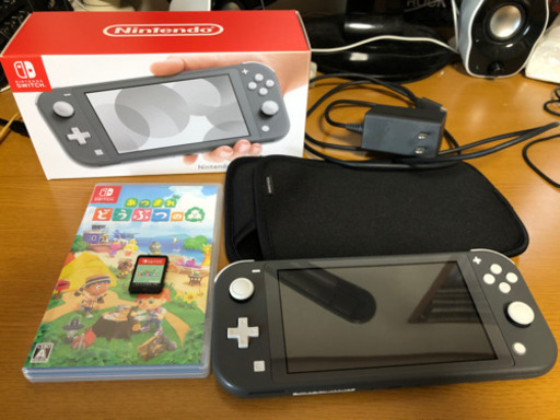 ニンテンドースイッチライト　どうぶつの森セット