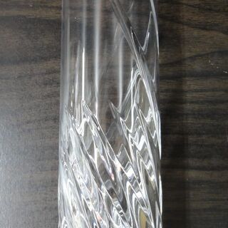Baccarat/バカラ ARLKLEVYデザイン グラス花瓶 高さ22センチ【ユーズドユーズ名古屋天白店】 J503