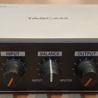 USBオーディオIF TASCAM US-100