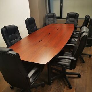 会議用テーブル、椅子8脚