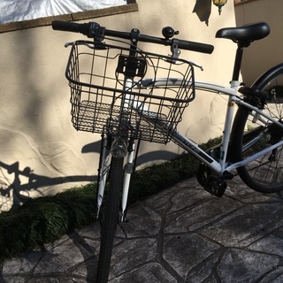 27型 クロスバイク オートライト 鍵付き カゴ付き 泥除け付き 2年使用中古