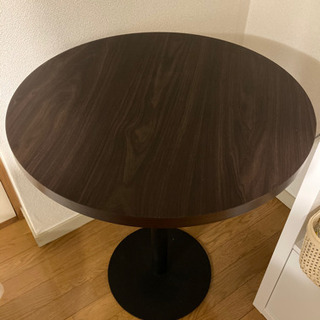 【ネット決済】60cm丸テーブル　(直径60、高さ70)