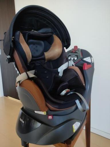 ★2/26更新★お値引き可【チャイルドシート】アップリカ　フラディアエアー ☆2/26更新☆お値引き可【チャイルドシート】アップリカ フラディア