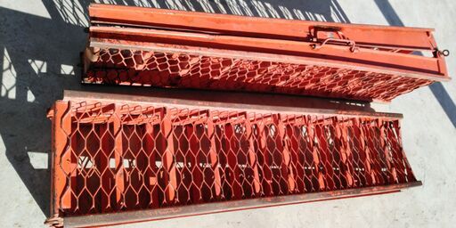 ラダーレール（カースロープ） スチール製