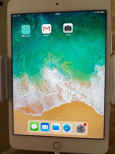 iPad mini 4 16GB シルバー MK702J／A KDDI ジャンク扱い