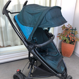 三輪ベビーカー Quinny Zapp Extra2 カッコいいです。