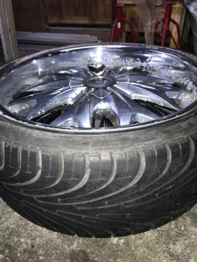 ドルチェ 22インチ アルミ 265/30ZR 22