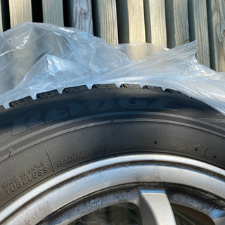 スタッドレスタイヤ ホイール 4本　プリウスα プリウスアルファ